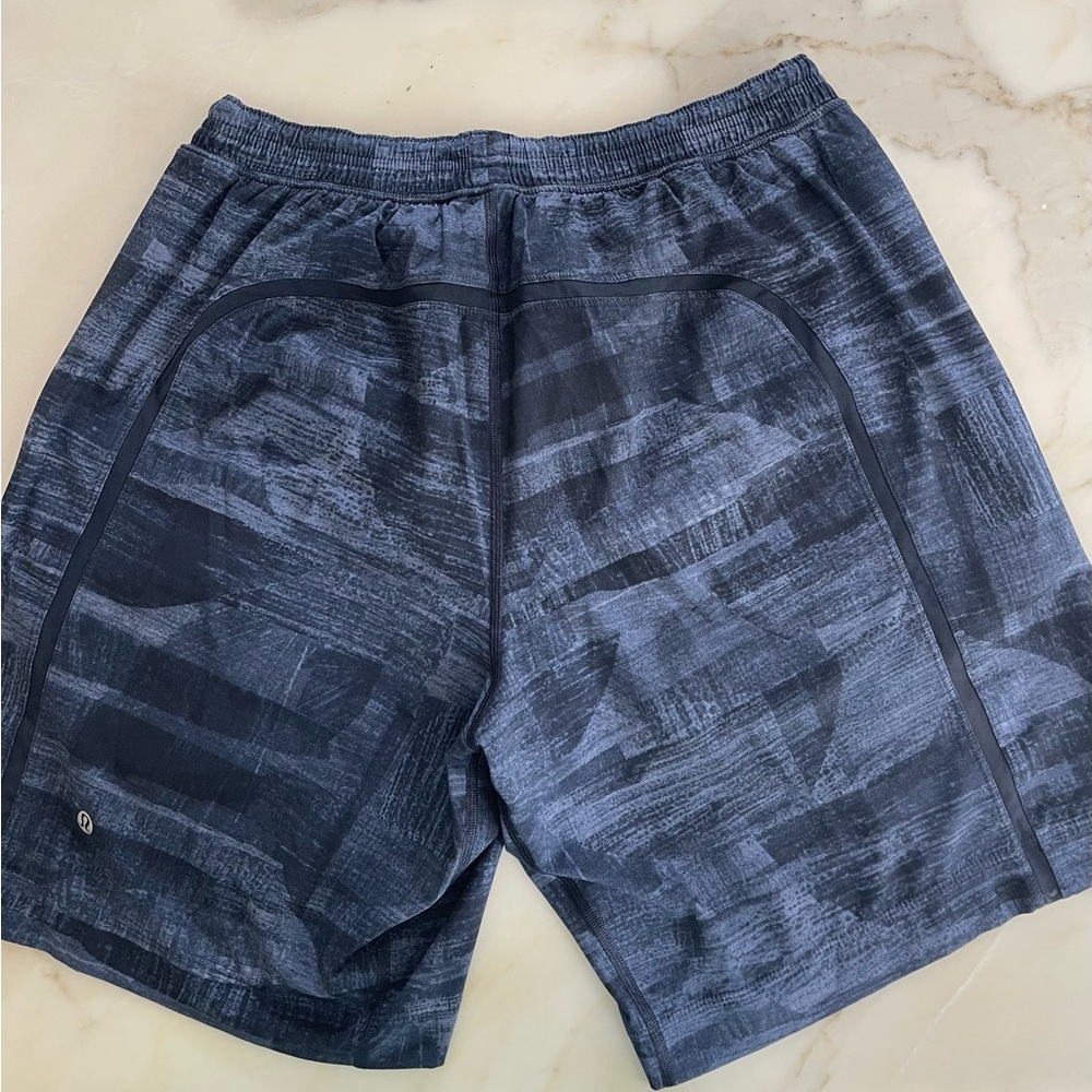 Men’s Lululemon Athletic Shorts